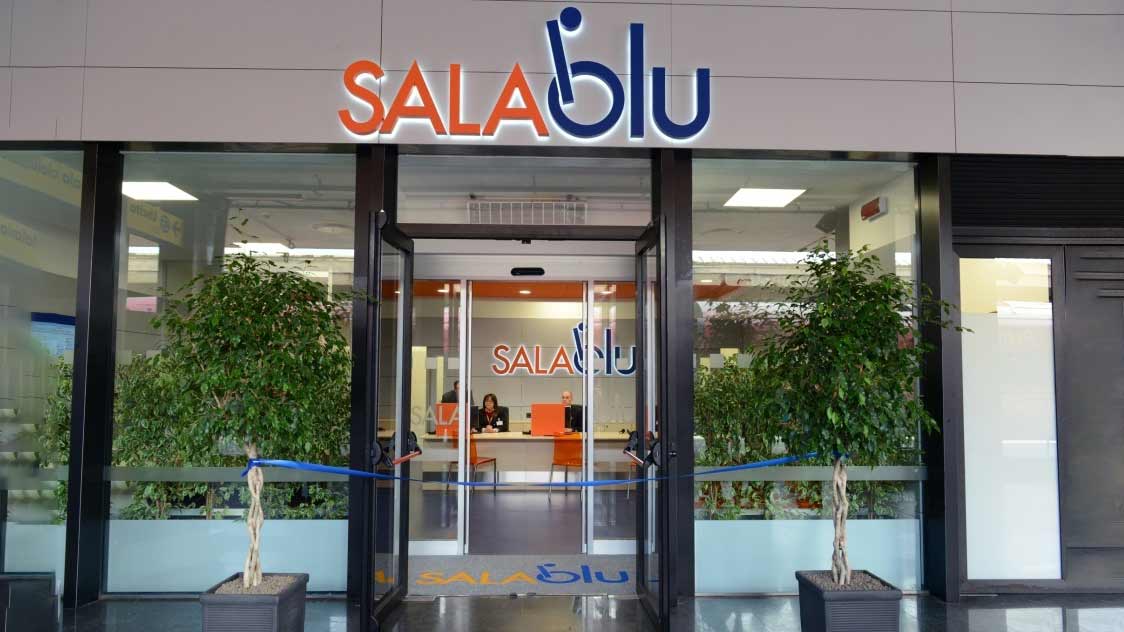entrance to the 'Sala Blu' lounge – a dedicated service by Trenitalia, ensuring a supportive journey for individuals with disabilities