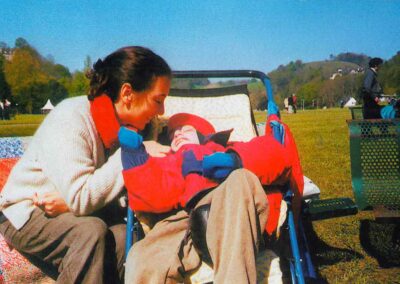 6° posto - Silvia Gusmano - I più piccoli a Lourdes - Fotoconcorso - Ombre e Luci n.75 - 2002