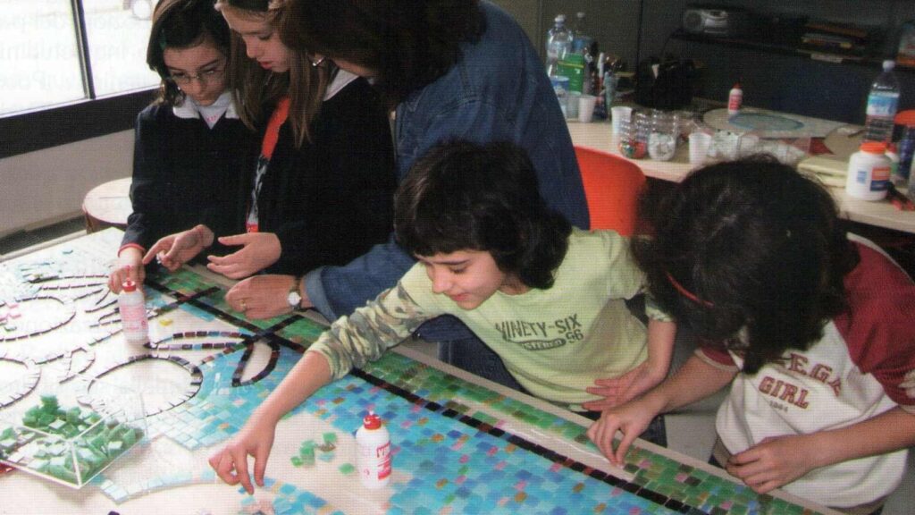 Bambini e autismo: mosaico della pace - Ombre e Luci n.95, 2006